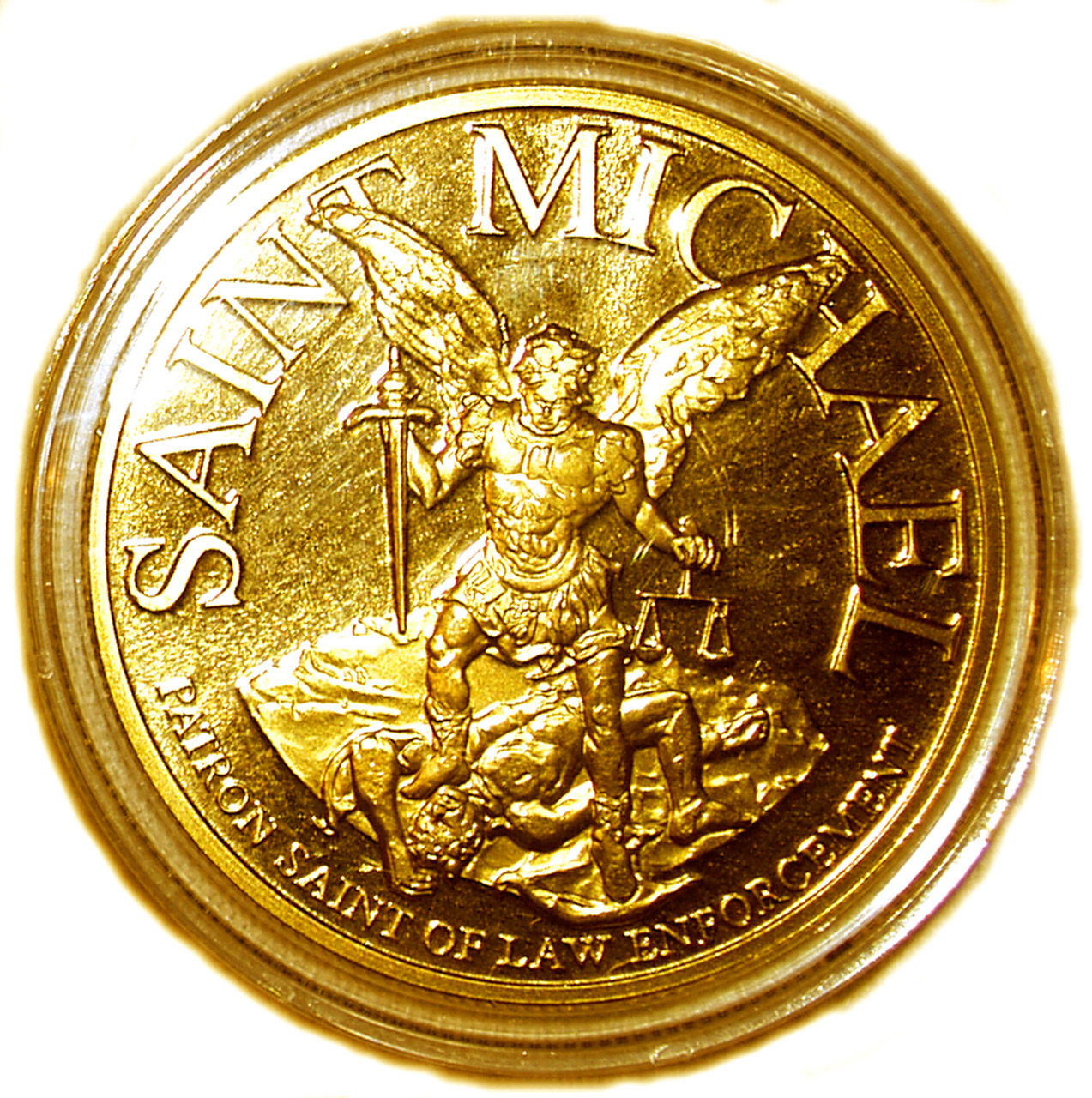 Gold-medal-of-Saint-Michael