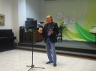 A performance of the Member of the Union of artists of Russia - Valeriy Deyev. Opening of a personal exhibition of Alexey Akindinov \"Patterns\". Showroom \"Historical and Art Museum\". 